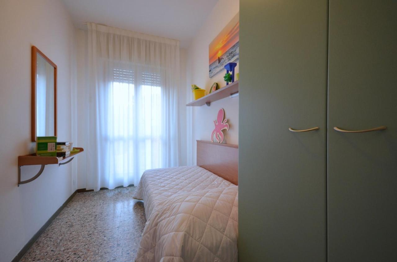 Appartamenti Dal Moro Lignano Sabbiadoro Exterior photo